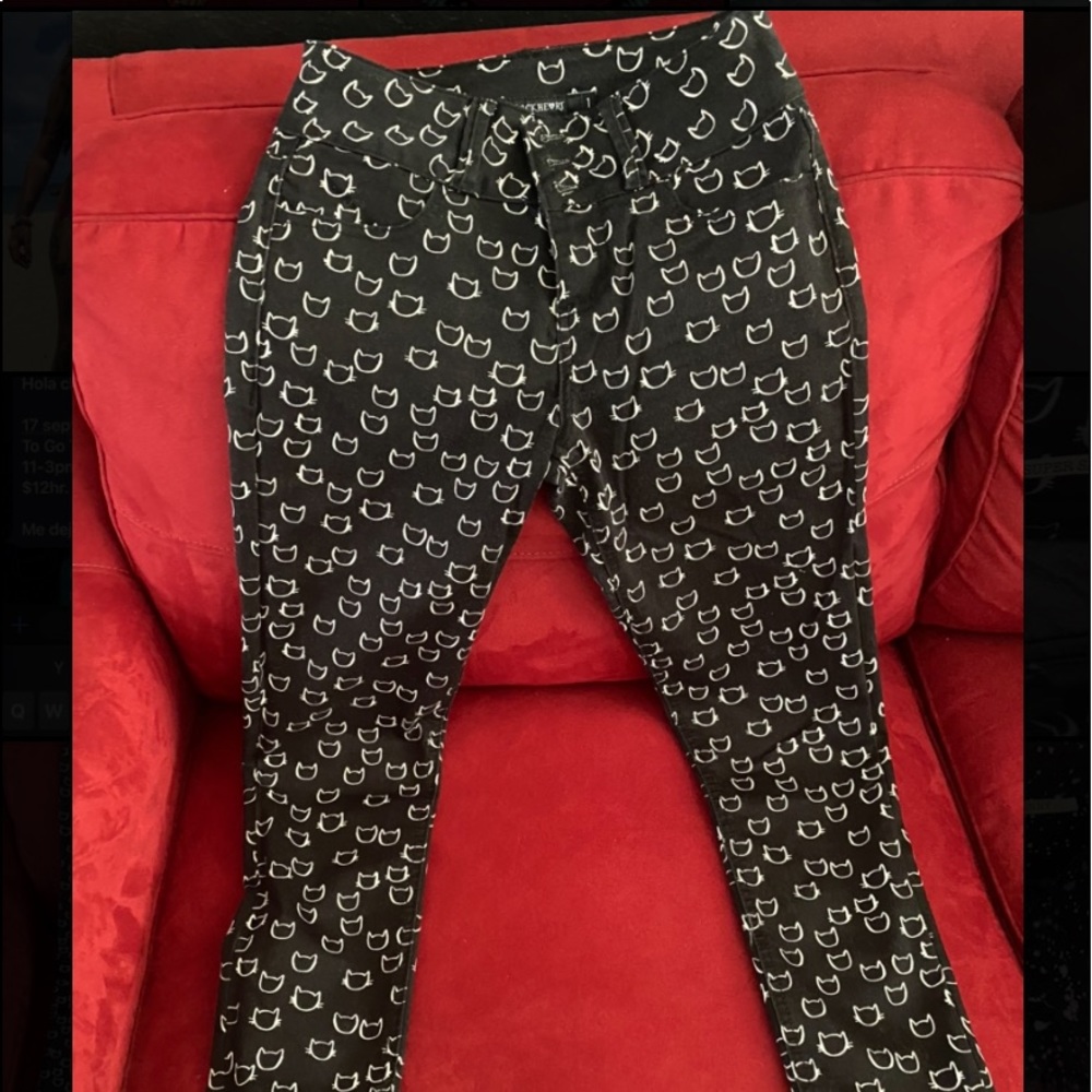 Hot topic black heart pants!